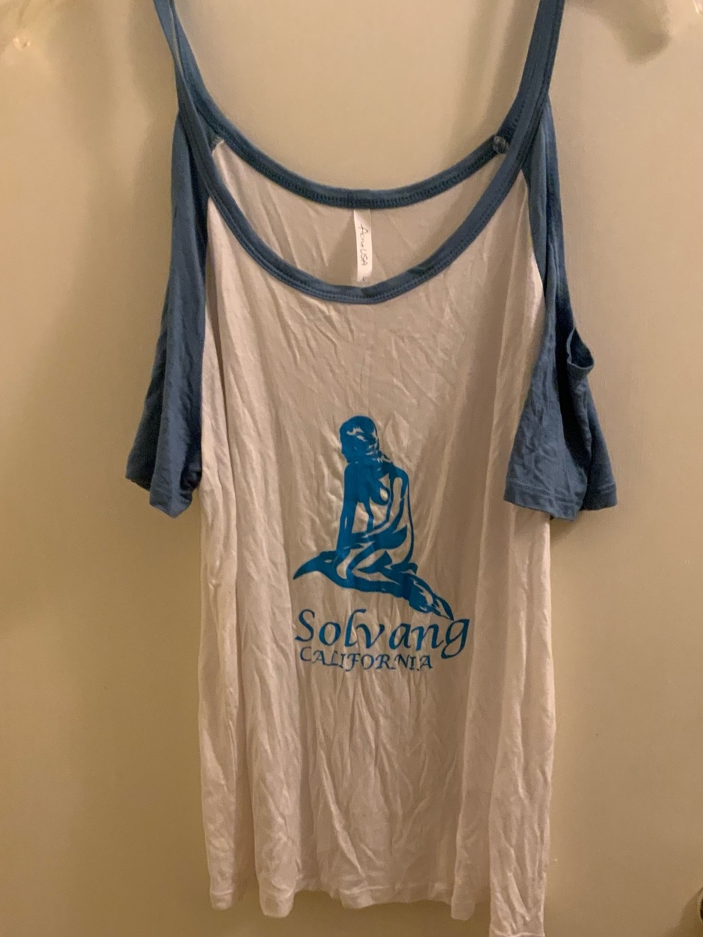 Active USA Solvang California Graphic Cold-Shoulder Tee - Blue & White